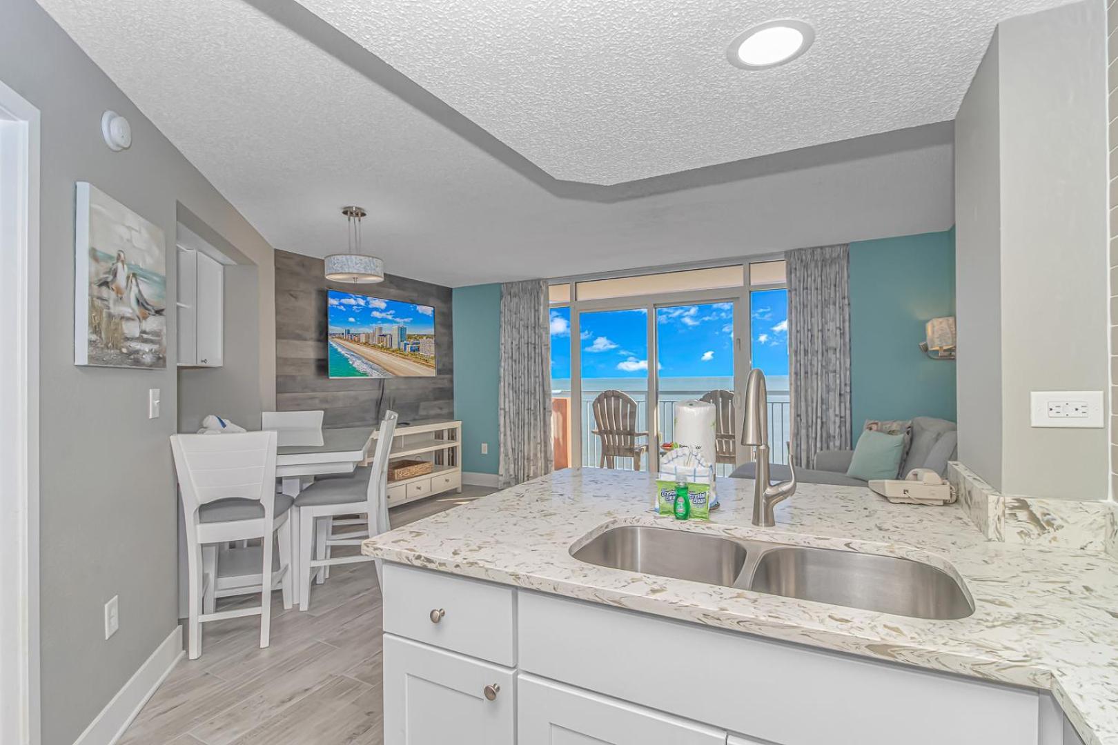 Immaculate! Beautifully Renovated Oceanfront 1 Bedroom Suite - Sleeps 6! - Roxanne Towers Unit 804 默特尔比奇 外观 照片